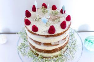 Naked cake aux framboises